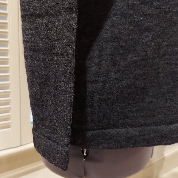 Peruvian Connection NWOT Dark Heather Gray Mock Turtleneck Sweater Size M - Picture 4 of 6